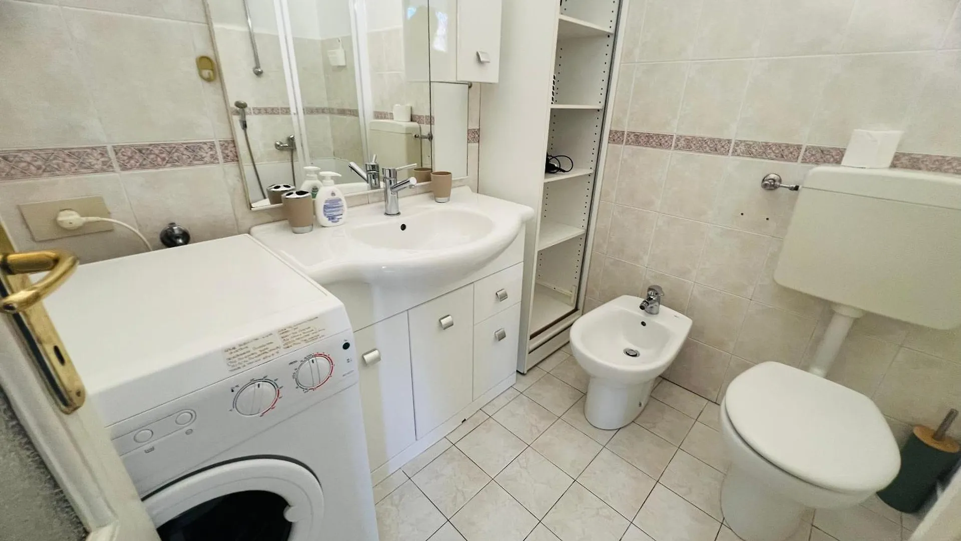 Suite A 5 Minuti Dal Centro A Piedi - Санремо Италия